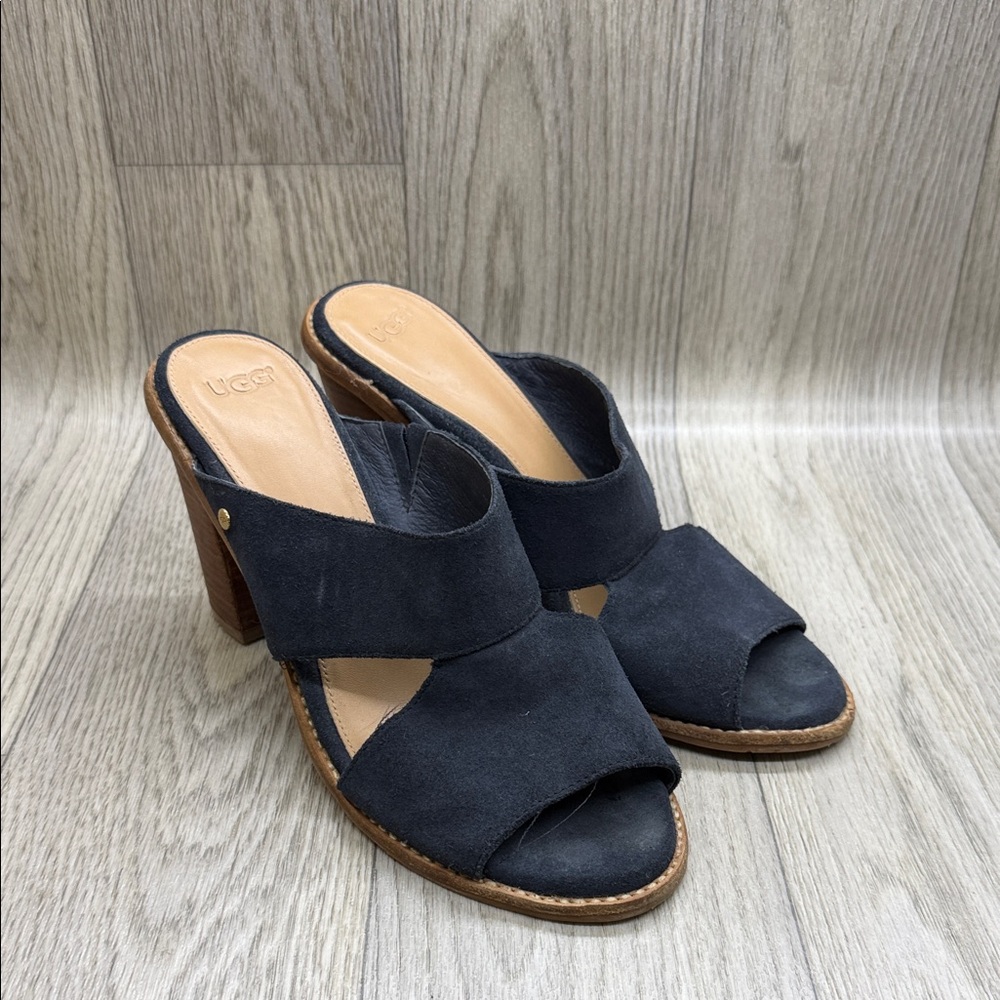 UGG Australia Celia Suede Peep Criss Cross Peep Toe Mule Sandal